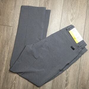 NWT Greg Norman Mens Ultimate Travel Pants Flat Front Straight Leg Gray 32x30